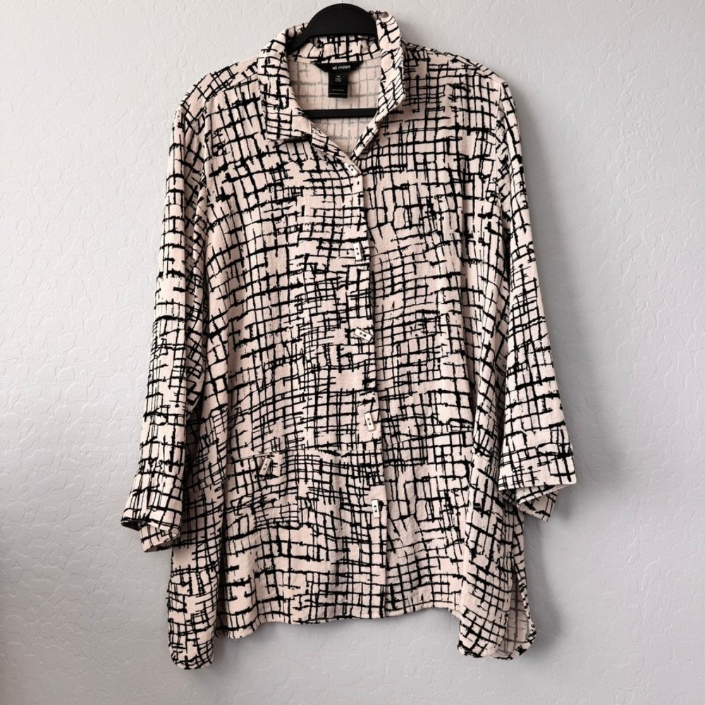 Ali Miles 1X Tunic Top Tan Black Long Sleeve Abstract Grid Button Front Pocket